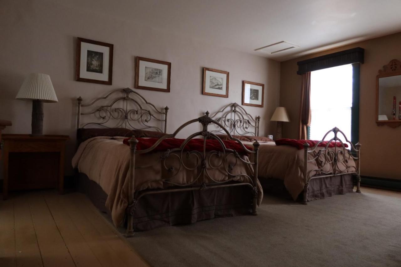 The Inn In Westport Extérieur photo