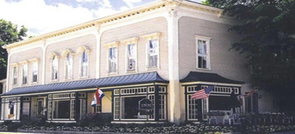 The Inn In Westport Extérieur photo